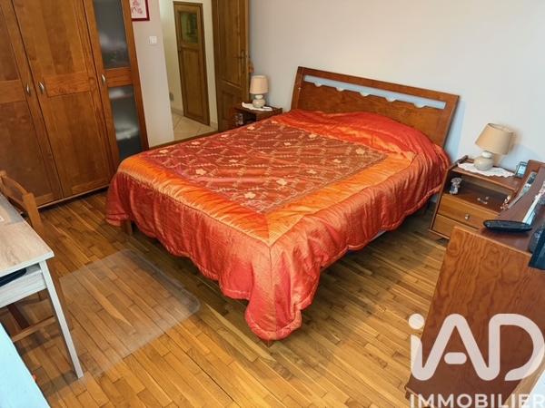 Maison à vendre 6 pièces 122 m² Villeneuve-le-Roi