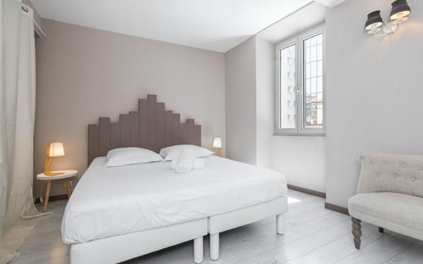 Appartement à vendre    2 pièces • 64,11 m2 Nice