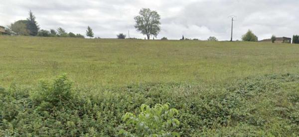 Terrain constructible - Belves Terrain constructible au calme !