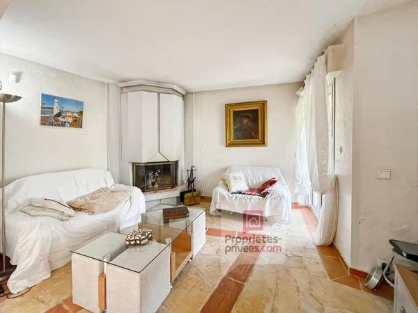 Maison  7 pièce(s)avec piscine /jacuzzi proche autoroute