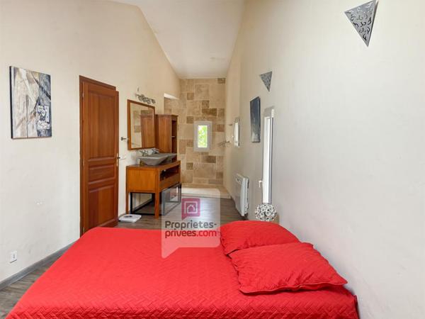 Maison  7 pièce(s)avec piscine /jacuzzi proche autoroute