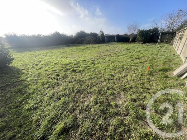 Terrain à vendre  819 m2 ST VINCENT SUR JARD - 85
