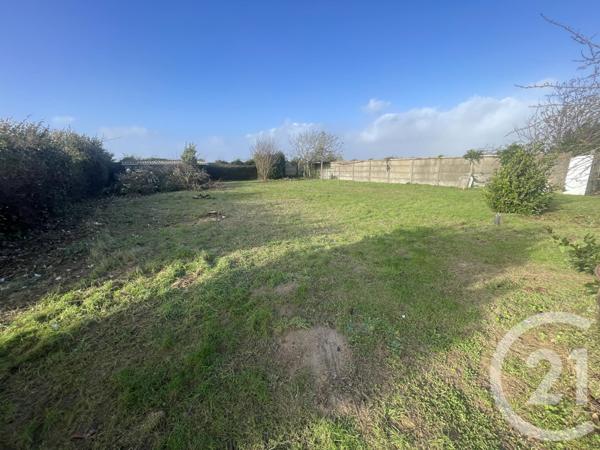 Terrain à vendre  819 m2 ST VINCENT SUR JARD - 85