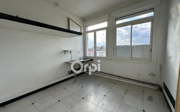 Appartement à vendre    7 pièces • 129,97 m2 Douai