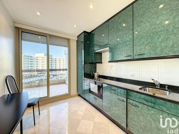 Appartement à vendre 3 pièces 70 m² Mandelieu-la-Napoule
