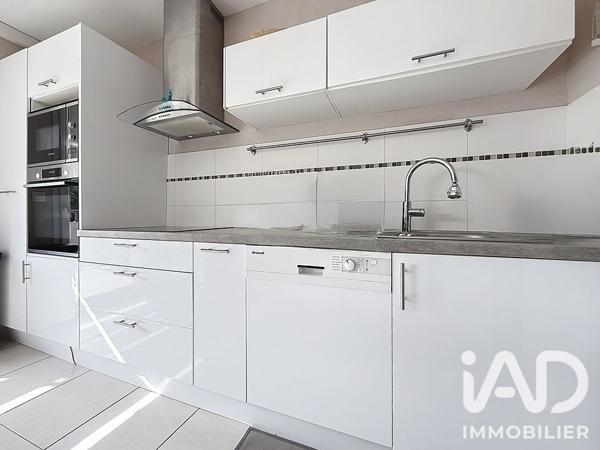 Appartement à vendre 4 pièces 86 m² Cagnes-sur-Mer