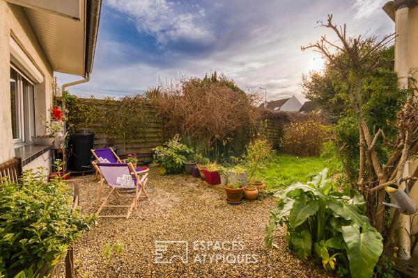 Maison restructurée à l’esprit bohème avec jardin et garage