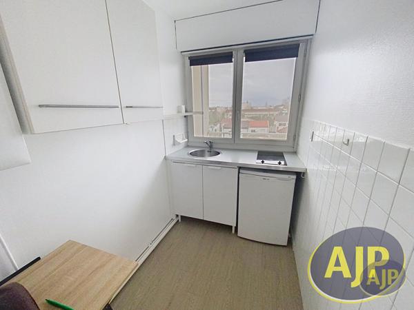 Vente appartement Bordeaux : 145 000 € - AJP Immobilier Bordeaux Saint-Augustin
