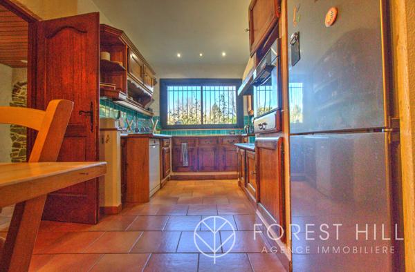 Céret (66400) Maison de Caractère avec Appartement Indépendant et Terrain de 6000 m²