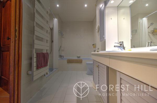 Céret (66400) Maison de Caractère avec Appartement Indépendant et Terrain de 6000 m²