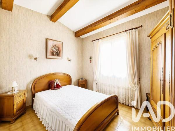 Maison à vendre 5 pièces 175 m² Le Luc