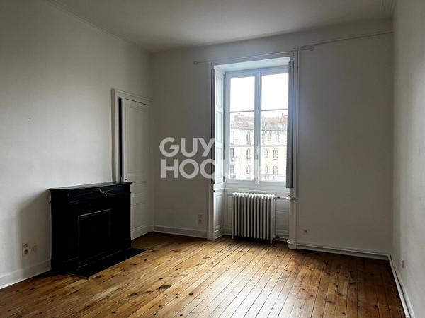 Appartement de charme 4 pièces 107 m2 bv Guist'hau non meublé