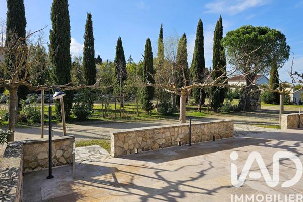 Maison à vendre 15 pièces 365 m² Saint-Rémy-de-Provence