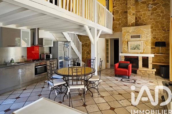 Maison à vendre 15 pièces 365 m² Saint-Rémy-de-Provence