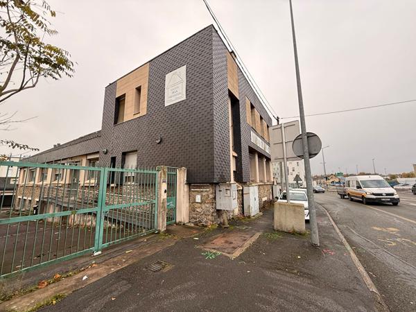 Bureaux Laval 930 m2 , Laval Bureaux Laval 930 m2 , Laval