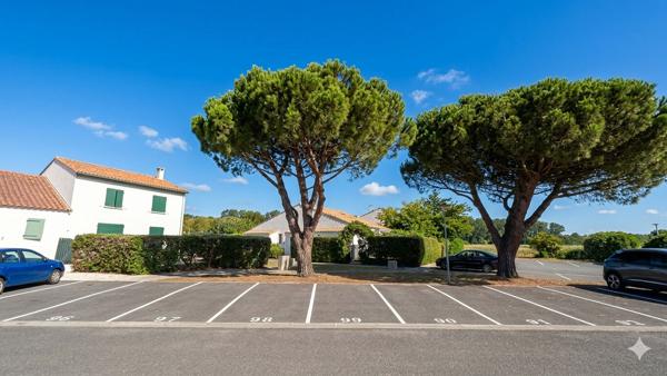 Maison 2 pièce(s) jardin parking résidence centre-ville La Palmyre proche plage, commerces et activités