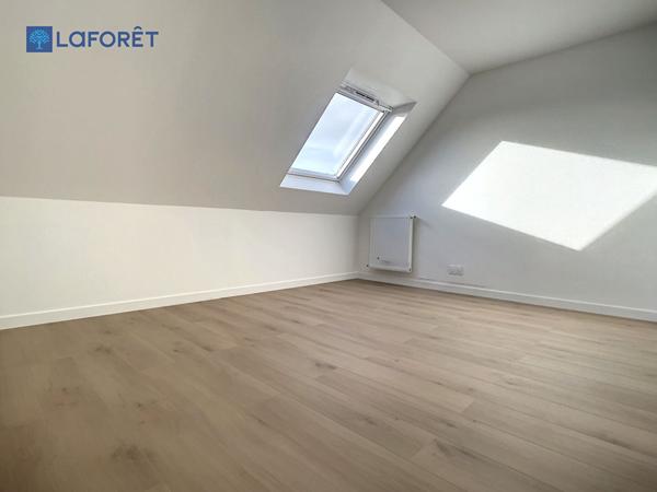 Location maison près de PLOUHINEC - 6 pièce(s) - 118 m² - 1 300 €/mois