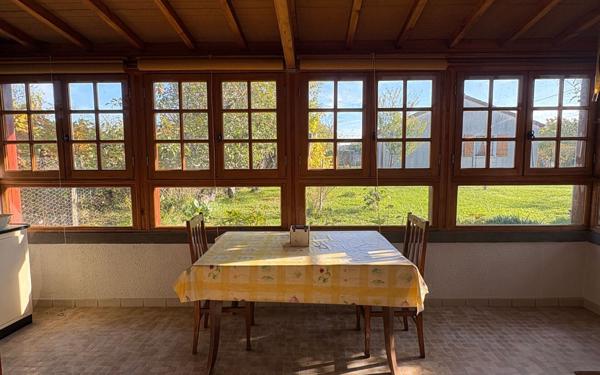 Maison à vendre    2 pièces •  Lathus-Saint-Rémy