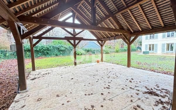 Maison à vendre    5 pièces •  Maisons-Laffitte