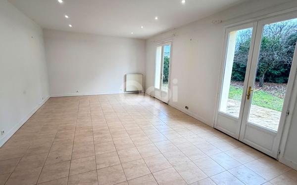 Maison à vendre    5 pièces •  Maisons-Laffitte