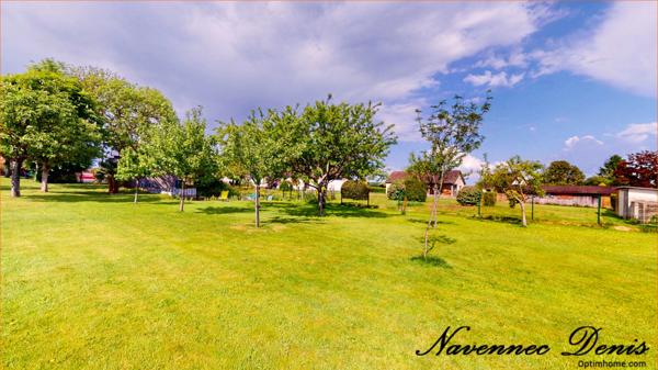 Maison normande de 115 m² avec dépendances aménageables de 110m² , calme et cachet – 284 000 €