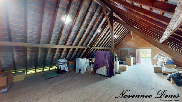 Maison normande de 115 m² avec dépendances aménageables de 110m² , calme et cachet – 284 000 €