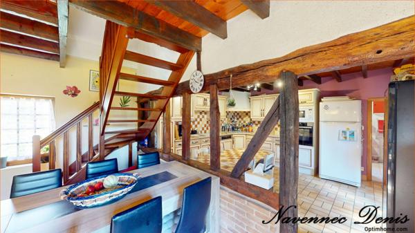 Maison normande de 115 m² avec dépendances aménageables de 110m² , calme et cachet – 284 000 €