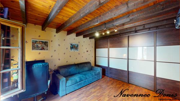 Maison normande de 115 m² avec dépendances aménageables de 110m² , calme et cachet – 284 000 €