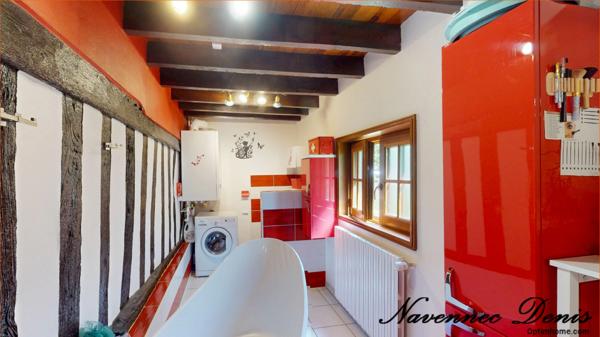 Maison normande de 115 m² avec dépendances aménageables de 110m² , calme et cachet – 284 000 €