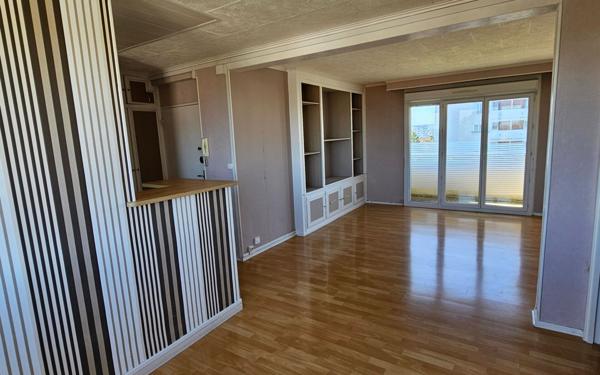 Appartement à vendre    3 pièces • 66,59 m2 Laon
