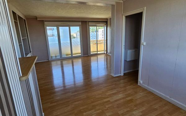 Appartement à vendre    3 pièces • 66,59 m2 Laon