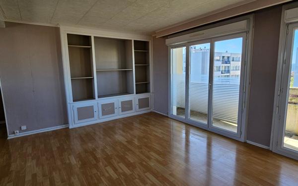 Appartement à vendre    3 pièces • 66,59 m2 Laon