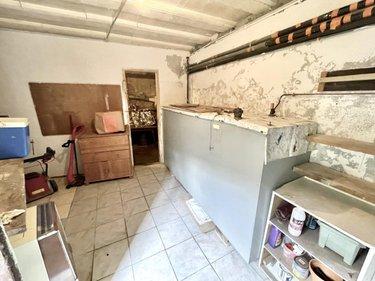 Maison à vendre à Saint-Chély-d'Apcher en Lozère (48200), ref : 48032-232