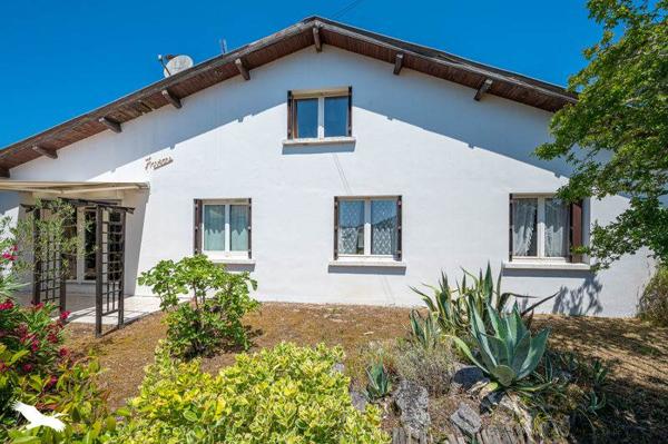 Maison à vendre |  Saint-Paul-en-Born |  8 pièces | 161 m²