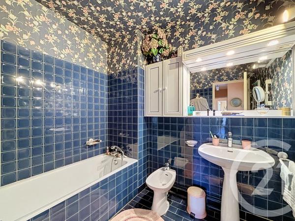 Appartement F3 à vendre  3 pièces - 84,02 m 2   TOURS  - 37