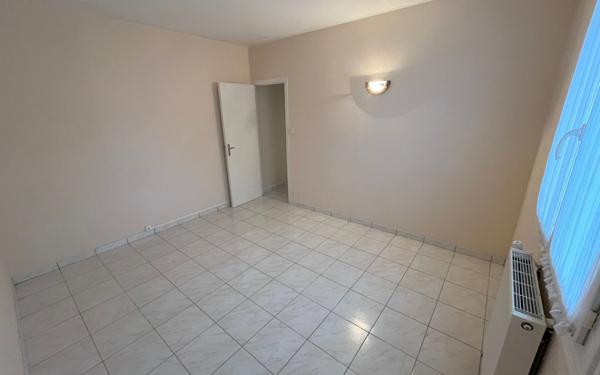 Appartement à vendre    2 pièces •  Carhaix-Plouguer