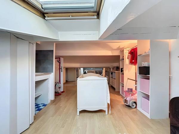 Maison individuelle avec piscine et dépendance – Mougins