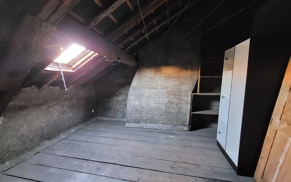 Appartement à vendre    4 pièces • 63,36 m2 Orléans