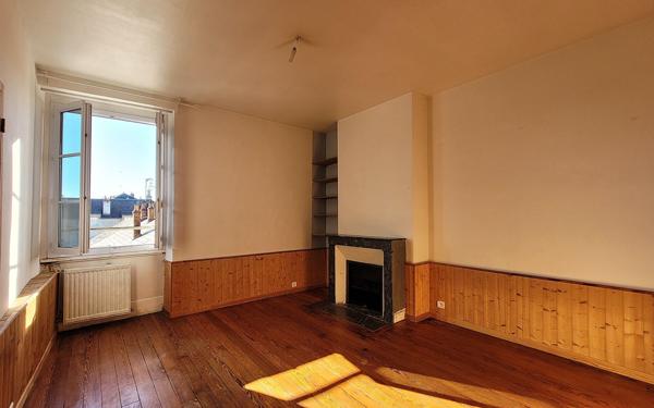 Appartement à vendre    4 pièces • 63,36 m2 Orléans