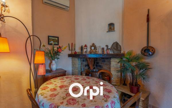 Maison à vendre    5 pièces •  Saint-Just-d'Ardèche