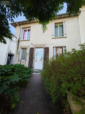 Maison rurale à vendre à Hauterive dans l'Allier (03270), ref : 13372/293