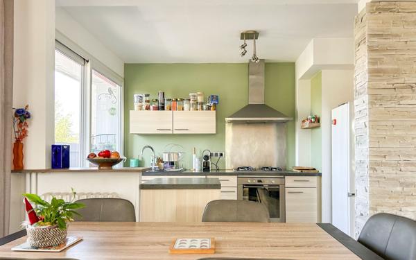 Appartement à vendre    4 pièces • 83,76 m2 Billère