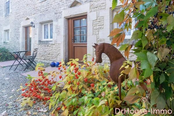 Maison à vendre 25 pièces de 657 m²
