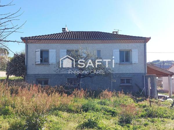 Maison 6 pièces comprenant 4 chambres et garage.