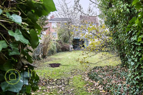 Maison à LA CHAPELLE D'ARMENTIERES (59930)