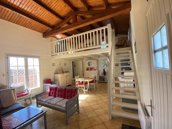 Maison Barbâtre centre