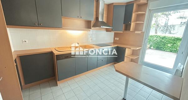 Location Appartement 3 pièces 78.69 m² - Châtenay-malabry 92290