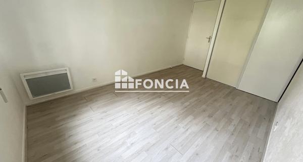 Location Appartement 3 pièces 78.69 m² - Châtenay-malabry 92290