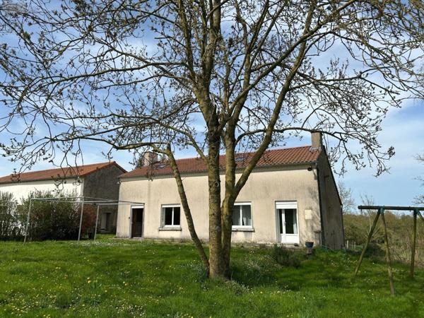 Maison à achever à vendre à Chalonnes-sur-Loire dans le Maine-et-Loire (49290), ref : 12516/1192