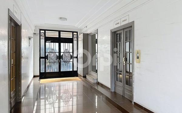 Appartement à vendre    2 pièces • 32,24 m2 Paris 15